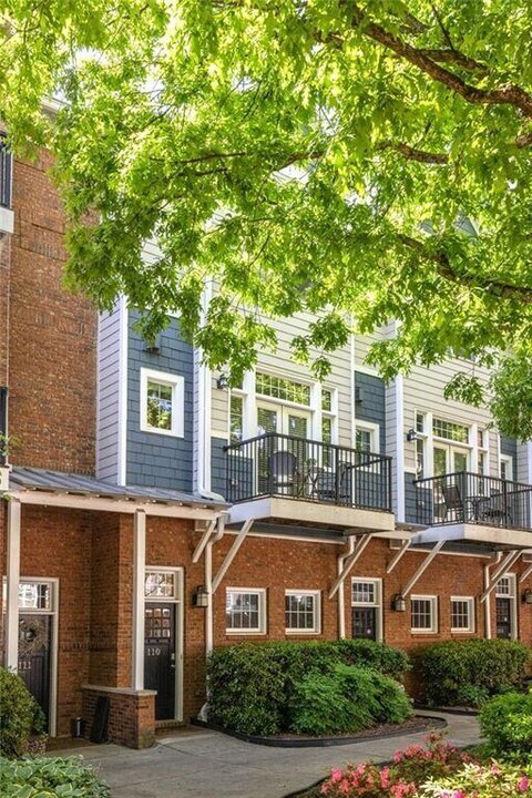 1258 DeKalb Ave NE in Atlanta, GA - Building Photo