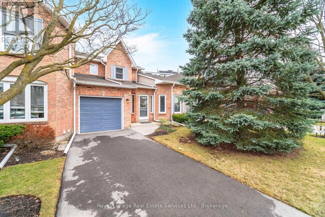 2155-2155 Duncaster Dr in Burlington, ON - Building Photo - Building Photo