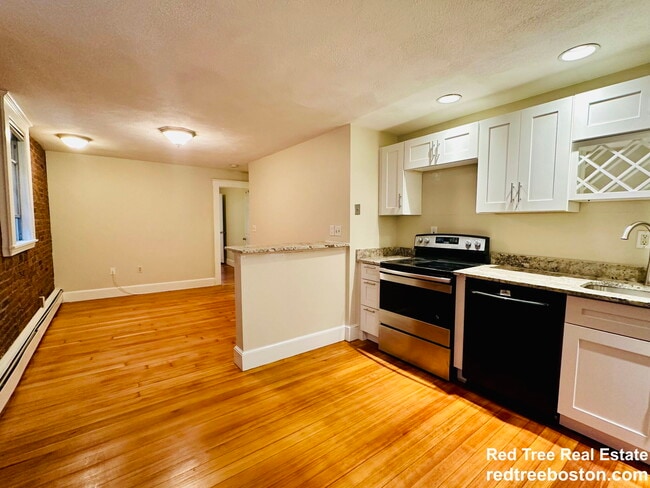 39 South St in Boston, MA - Building Photo - Building Photo