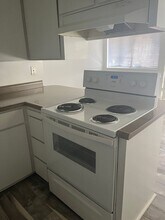 324 Thoma St in Reno, NV - Building Photo - Building Photo