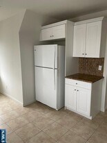 2174 Edwin Ave in Fort Lee, NJ - Building Photo