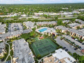 14034 SW 90th Ave in Miami, FL - Building Photo - Building Photo