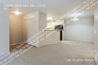 33020 10th Ave SW in Federal Way, WA - Foto de edificio - Building Photo