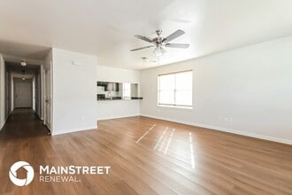 4712 Stokes St in Dallas, TX - Foto de edificio - Building Photo