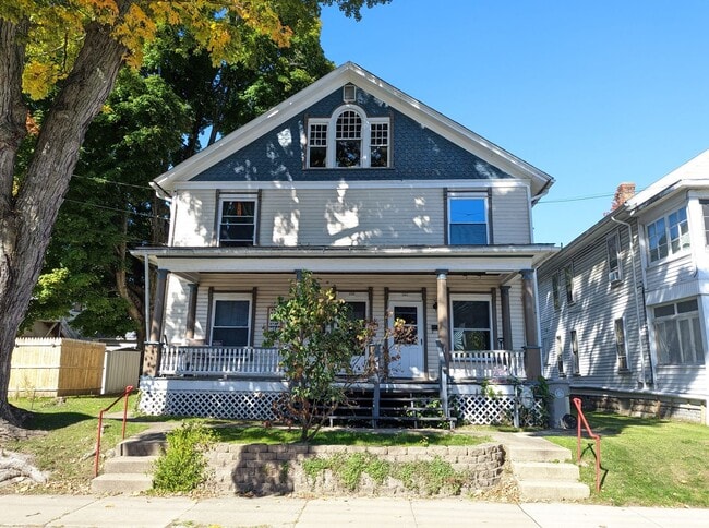 property at 299-301-301 Randolph St