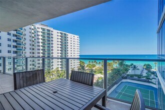 3101 S Ocean Dr in Hollywood, FL - Building Photo - Building Photo
