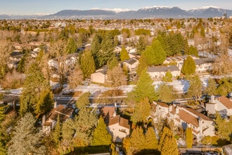 Southview Gardens in Vancouver, BC - Building Photo - Building Photo