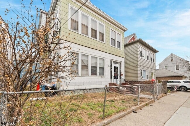 56 Yereance Ave in Clifton, NJ - Building Photo - Building Photo
