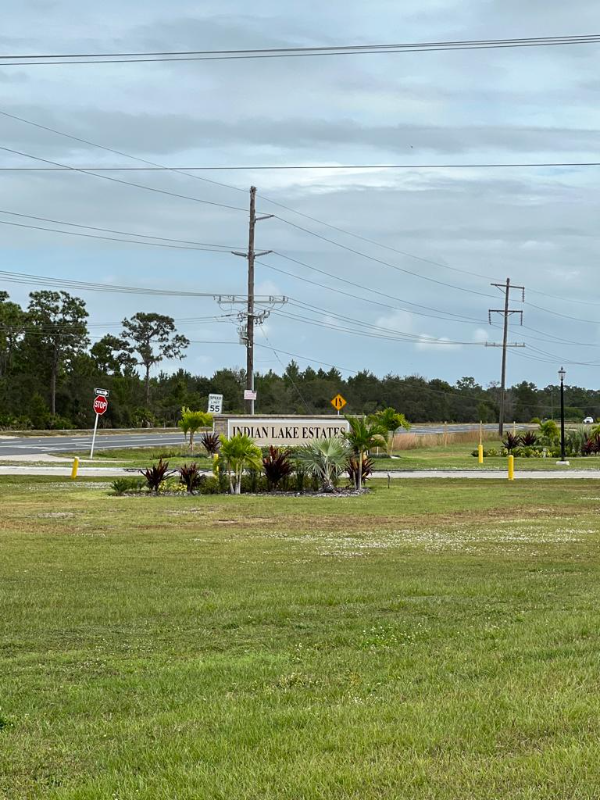 6480 Miami Dr in Indian Lake Estates, FL - Foto de edificio - Building Photo