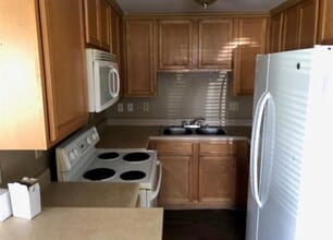 2308 10th Ave in La Marque, TX - Building Photo - Building Photo