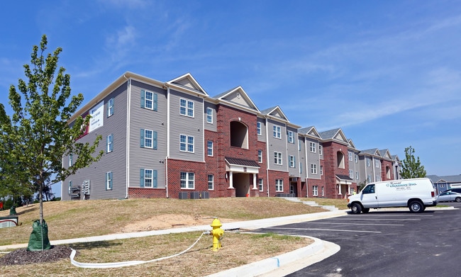 Reece Crossings in Fort Meade, MD - Foto de edificio - Building Photo