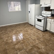 5546 Janet Ave in Jennings, MO - Building Photo - Building Photo