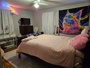 1058 Post Rd in Warwick, RI - Building Photo - Building Photo