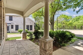 1506 Mossy Glen Ct in Garland, TX - Foto de edificio - Building Photo