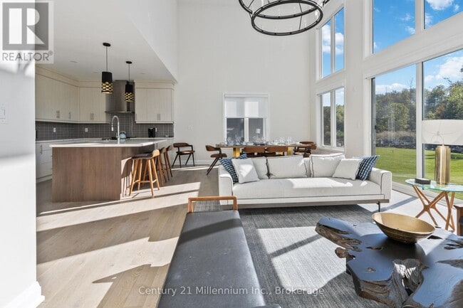 property at 115 Stillwater Cres