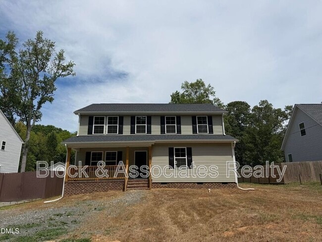 property at 824 Roane St