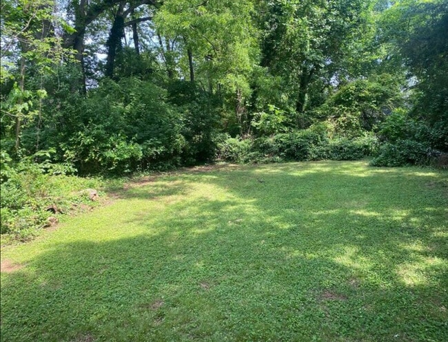 3918 Plainview Rd in Charlotte, NC - Building Photo - Building Photo