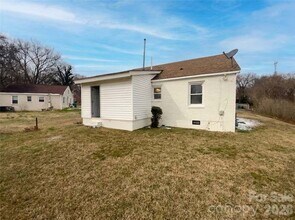 2308 Grimes St in Charlotte, NC - Building Photo - Building Photo