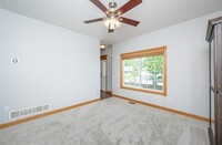 2265 SW Woodbury Ln in Ankeny, IA - Building Photo - Building Photo