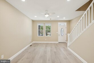 729 Madison St NW in Washington, DC - Building Photo - Building Photo