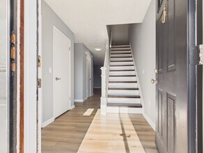 6106 MacArthur Dr in Harrisburg, PA - Building Photo - Building Photo