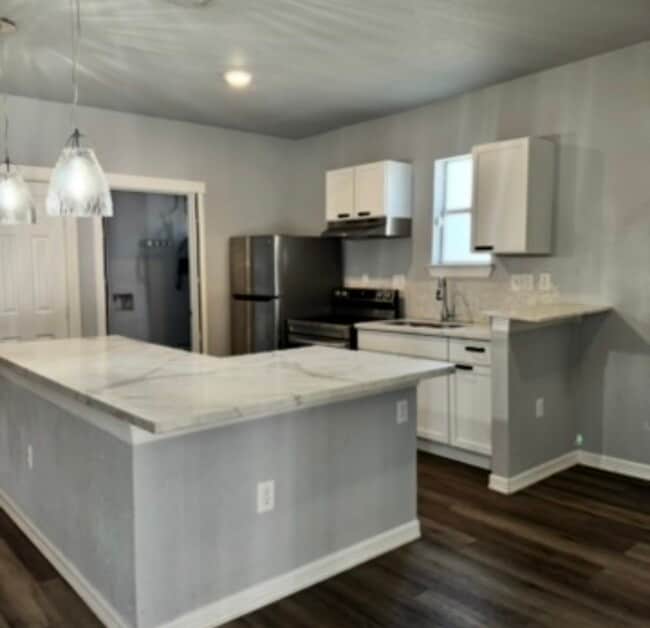 property at 3917 Kashmere St