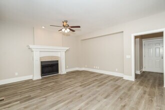 3073 Essex Dr in Villa Rica, GA - Building Photo - Building Photo