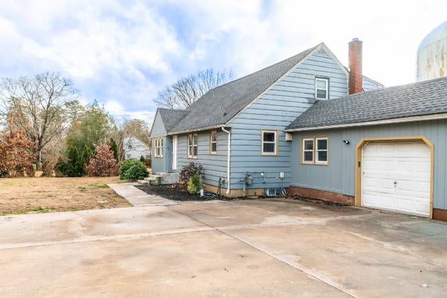 104 Geissinger Ave in Millville, NJ - Building Photo - Building Photo