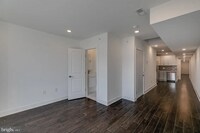 2004 N 8th St, Unit 3 photo'