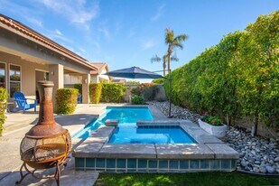 74629 Lavender Way in Palm Desert, CA - Building Photo