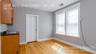 2639 W 25th St in Chicago, IL - Building Photo - Building Photo
