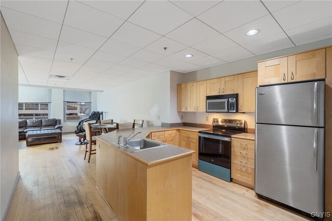 property at 108 W Jefferson St