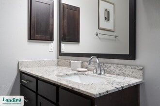 4300 Cromwell Dr, Unit 2301 in Kyle, TX - Building Photo - Building Photo