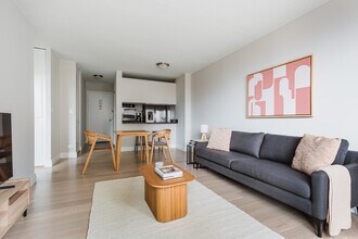 155 E 31st St in New York, NY - Foto de edificio - Building Photo