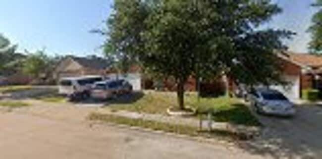 2848 Trailhouse Dr in Dallas, TX - Building Photo - Building Photo