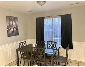 826 W Peachtree Dr in Fayetteville, AR - Building Photo - Building Photo