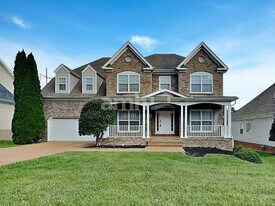 3063 Romain Trail in Spring Hill, TN - Building Photo