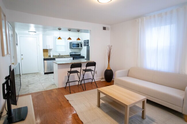 228 56th St NE in Washington, DC - Building Photo - Building Photo