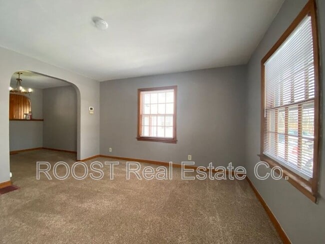 1623 Overlook Dr in Springfield, OH - Building Photo - Building Photo