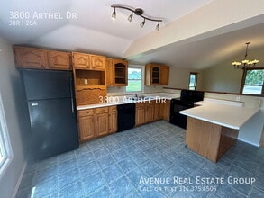 3800 Arthel Dr in St. Louis, MO - Foto de edificio - Building Photo
