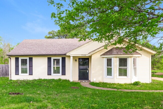 property at 7900 Rochelle Rd