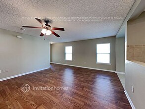956 Morning Light Rd in Jacksonville, FL - Building Photo - Building Photo