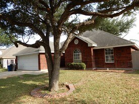 512 E Yarrow Ave in McAllen, TX - Building Photo
