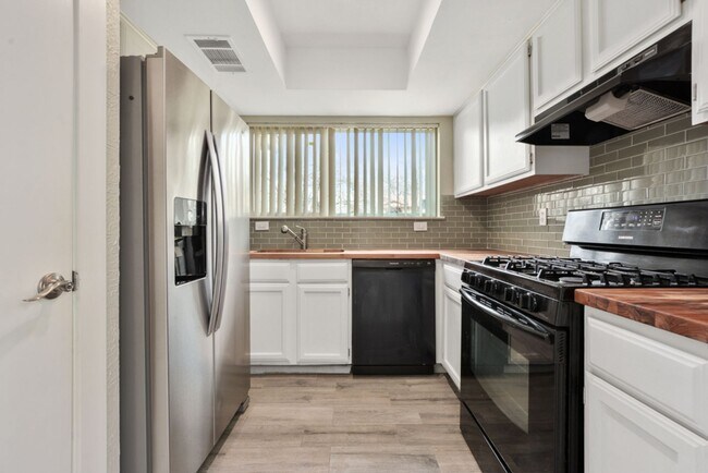 9011 Sanger Dr