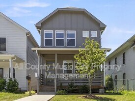 1507B 14th Ave N in Nashville, TN - Building Photo