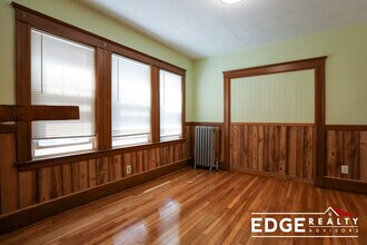31 Bostonia Ave, Unit 1 in Brighton, MA - Foto de edificio - Building Photo