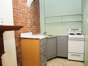 257 W Newton St, Unit 7 in Boston, MA - Foto de edificio - Building Photo