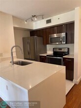 4836 N State Rd 7 in Coconut Creek, FL - Foto de edificio - Building Photo