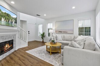 81 Plateau in Aliso Viejo, CA - Building Photo - Building Photo