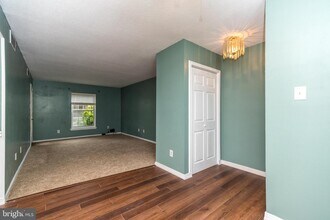 164 Berwick Pl-Unit -#22F in Lansdale, PA - Building Photo - Building Photo